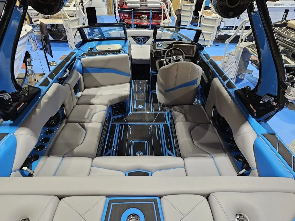 2025 Centurion NV233 Icon